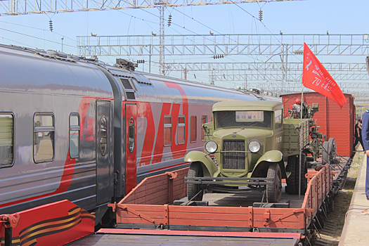 Город-герой Новороссийск встретил военно-патриотическую акцию ретро-поезд «Победа»