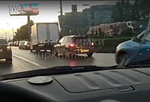Автомобильная очередь в новый «Макдоналдс» попала на видео в Подмосковье