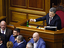Под санкции Украины попали действующие и бывшие депутаты Госдумы