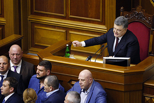 Под санкции Украины попали действующие и бывшие депутаты Госдумы