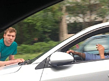 Россиянка отомстила назойливому поклоннику и попала на видео