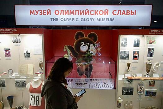 Закулисье «Сибирь-Арены» и секретную скамейку показали жителям Новосибирска