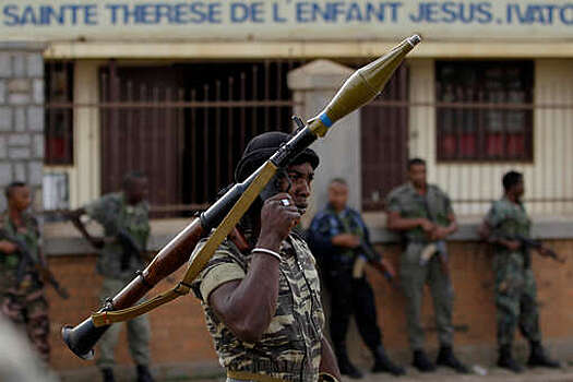 Туристы из России обратились в посольство РФ на Мадагаскаре из-за протестов