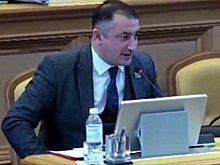 Фраза «историческая родина мигрантов – Сибирь» лишила депутата зарплаты