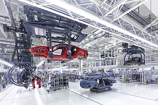 Выпуск Audi Q6 e-tron стартует в 2023 году