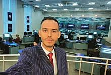 Омский телеведущий Денис Ионас, 11 лет бывший лицом «Антенны-7», показал свое новое место работы