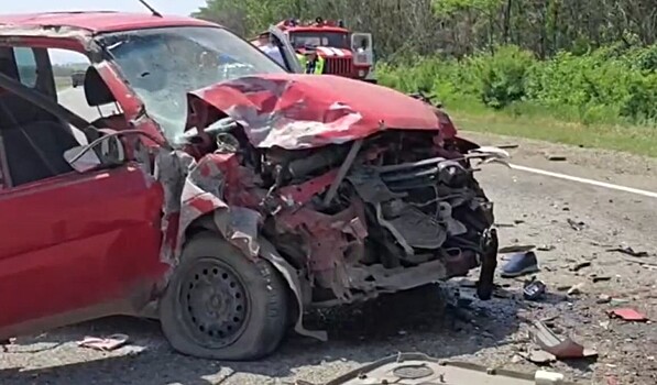 Жесткая авария с мотоциклистом произошла на Кубани