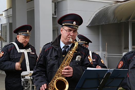 Песня «Земля в иллюминаторе» прозвучала для пациентов детской больницы