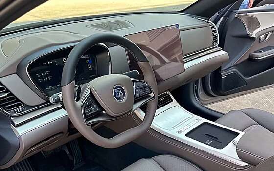 3,5 л на 100 км и система стабилизации при разрыве шин — новый крутой седан