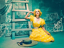 "Поймать чувство, когда хочется коснуться": Юлия Дякина о "заводе", выпускающем мюзиклы