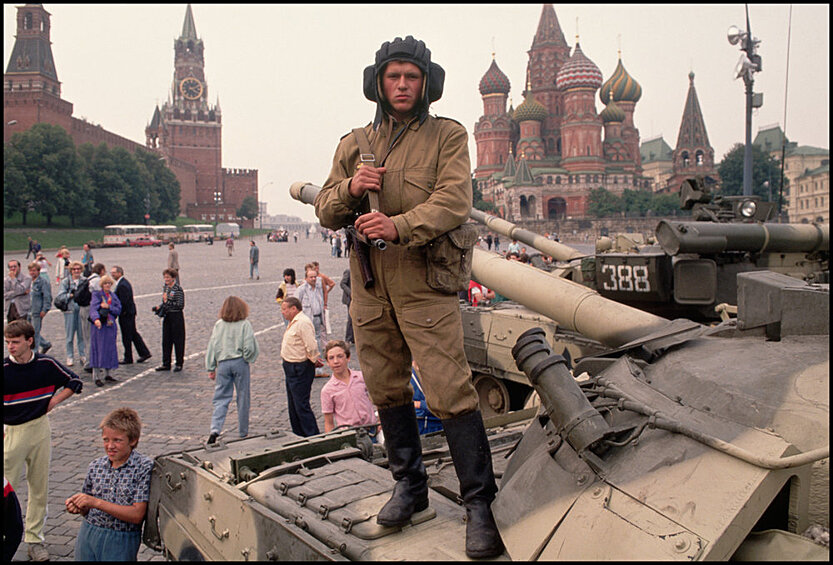1991. Танки на Красной площади