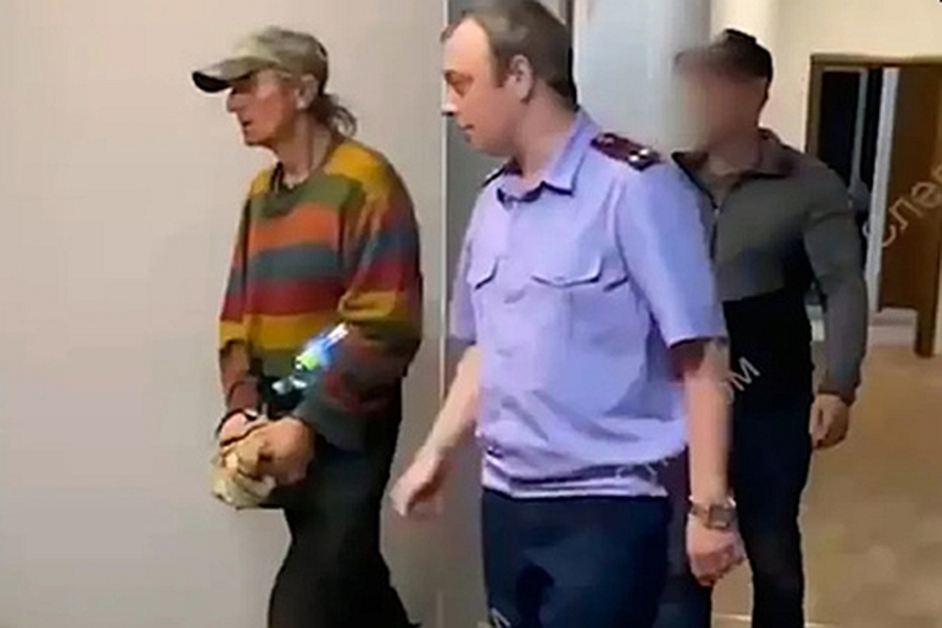 убийство на свадьбе в новой москве. подозреваемый и обвиняемый. суд арест. страшные преступления. подозреваемого в двойном убийстве.