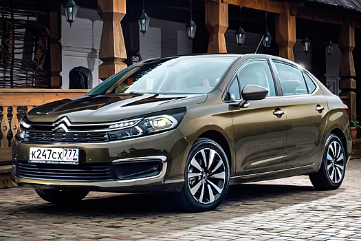 Citroen C4 и Peugeot 408 лишились дизельных моторов в России