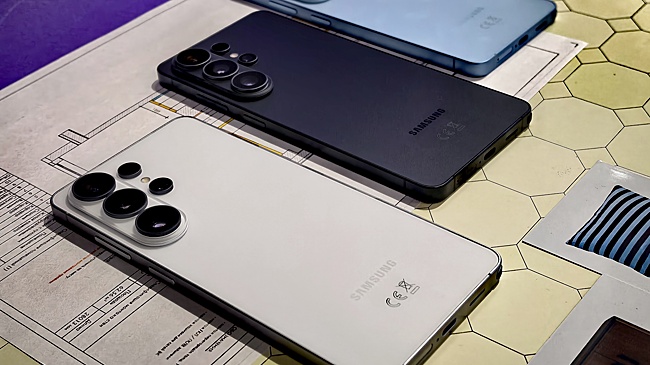 Стали известны российские цены на все смартфоны серии Galaxy S26