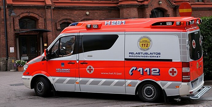 Парусная лодка и яхта столкнулись в Финляндии