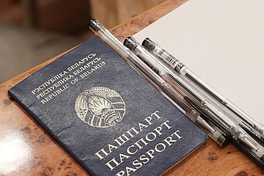 Во всех школах Беларуси начались централизованные экзамены и тестирование