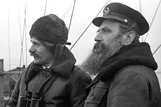 Легендарный "Челюскин": триумф или трагедия