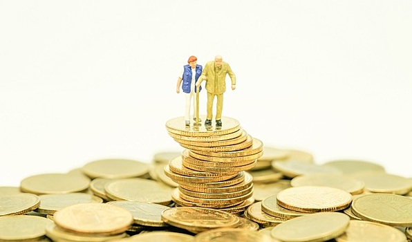 Пенсионные деньги защитили