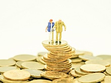 Пенсионные деньги защитили