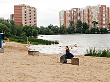 В Пушкине на пляже Серебрянки обновили песок