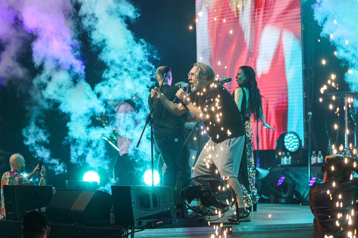 Организатора концерта «Ленинграда» оштрафовали за мат