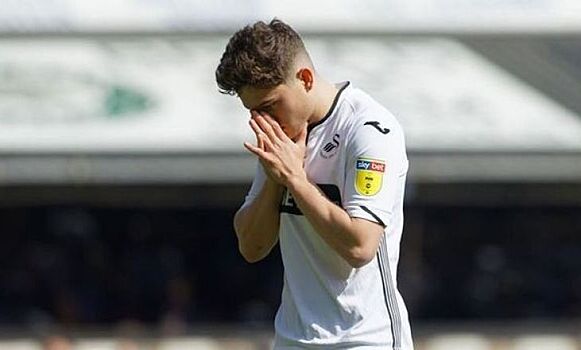 "Манчестер Юнайтед" вынужден отложить трансфер Джеймса