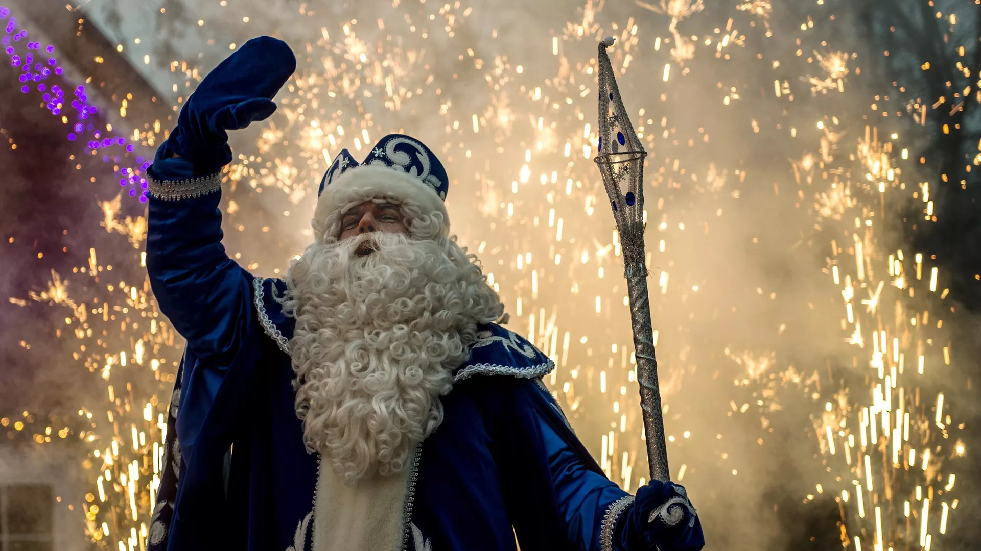 Главного Деда Мороза России оштрафовали на 24,5 тысячи рублей