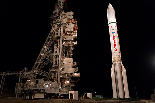 Комиссия допустила к заправке ракету "Протон" со спутником "Электро-Л"