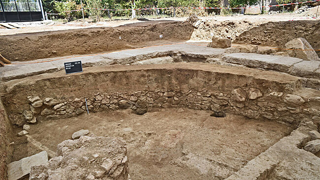 Археологи обнаружили древнегреческий храм, полный золота и драгоценностей