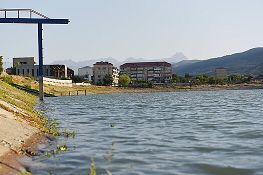 Цхинвальское озеро: купаемся, хоть и нельзя