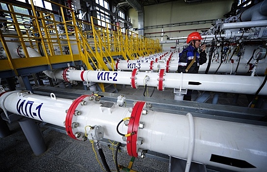 «Транснефть» оставила 140 тыс. тонн нефти в трубах из-за простоя установки