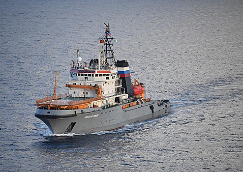 Суда обеспечения Северного флота завершили деловой заход в Республику Кипр