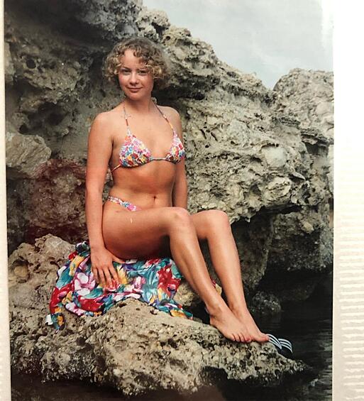 «Прикольно и смело! Друзья сына будут показывать друг другу! Может поорут с этого, а может и пофантазируют!» - прокомментировала снимок одна из пользовательниц социальной сети. 