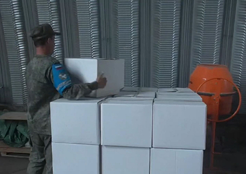 Военнослужащие российского миротворческого контингента в зоне нагорно-карабахского конфликта обеспечили доставку гуманитарного груза для мирного населения Нагорного Карабаха