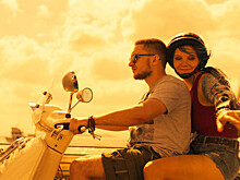 ТНТ рассекретил дату премьеры сериала "Колл-центр"