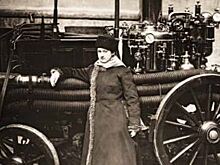 В горящую избу войдет. Кем была первая женщина-пожарный в России