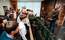 "Как будто побывала в прошлом": "Нижнекамскнефтехим" организовал поездки для школьников в музей "Боевой Славы"