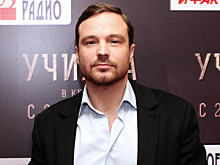 Алексей Чадов показал редкие фото сына от Агнии Дитковските в день его рождения