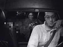 В Сибири дед напал на таксиста за отказ везти внука без кресла и попал на видео