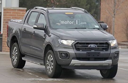 Ford продемонстрировал новый пикап Ranger Raptor на тестовых испытаниях