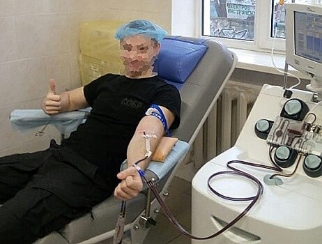 Офицер севастопольского СОБР спас жизнь двухлетней девочке