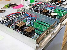 Компьютеры из Омска закупили для экспериментов томских студентов