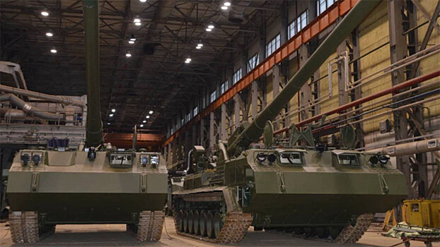 Минобороны получили от АО «Уралтрансмаш» модернизированные гаубицы 2С7М «Малка»