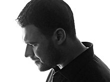 Эмин Агаларов показал искуство шопинга в кавере Криса Айзека (Видео)