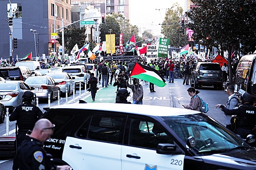 В Сан-Франциско из-за протестов перекрыли улицы у места проведения форума АТЭС