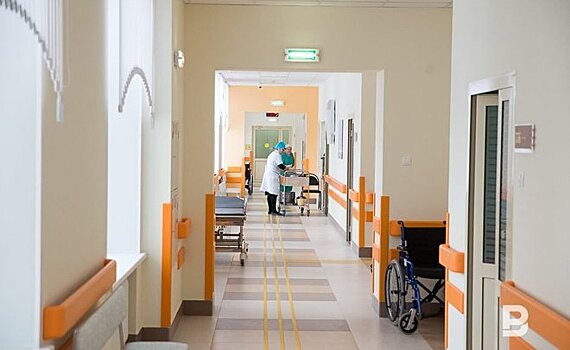 В Татарстане утвердили порядок доплат соцработникам