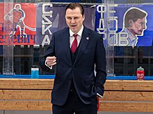 «Витязь» выиграл у ЦСКА, забросив шайбу в овертайме после замены вратаря, видео