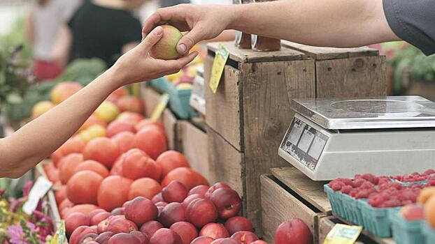 Евросоюз запретил импорт украинских овощей и фруктов