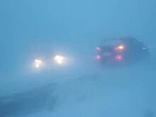 Сотни россиян застряли на трассе из-за метели в Челябинской области