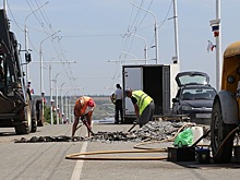В Армавире на Урицком путепроводе демонтировали старые деформационные швы